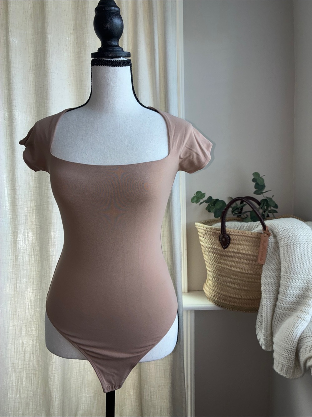 Babaton Short Sleeve Square Neck Bodysuit in Taupe Beige